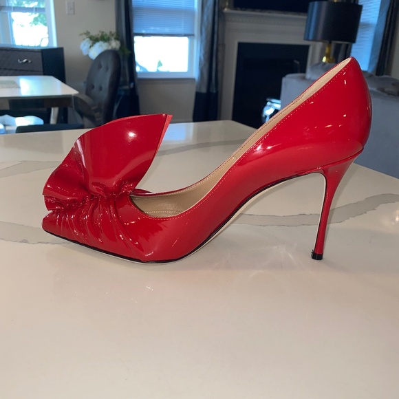 New* Sergio Rossi Red Pump Stiletto US Size 7.5 - Picture 3 of 10